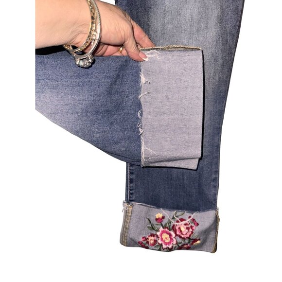INC Womens Straight-Leg Embroidered Cuffed Jeans Regular Fit Blue Denim With Flo - Picture 5 of 8